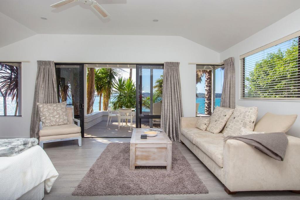 The Beach House Kawau Island Esterno foto