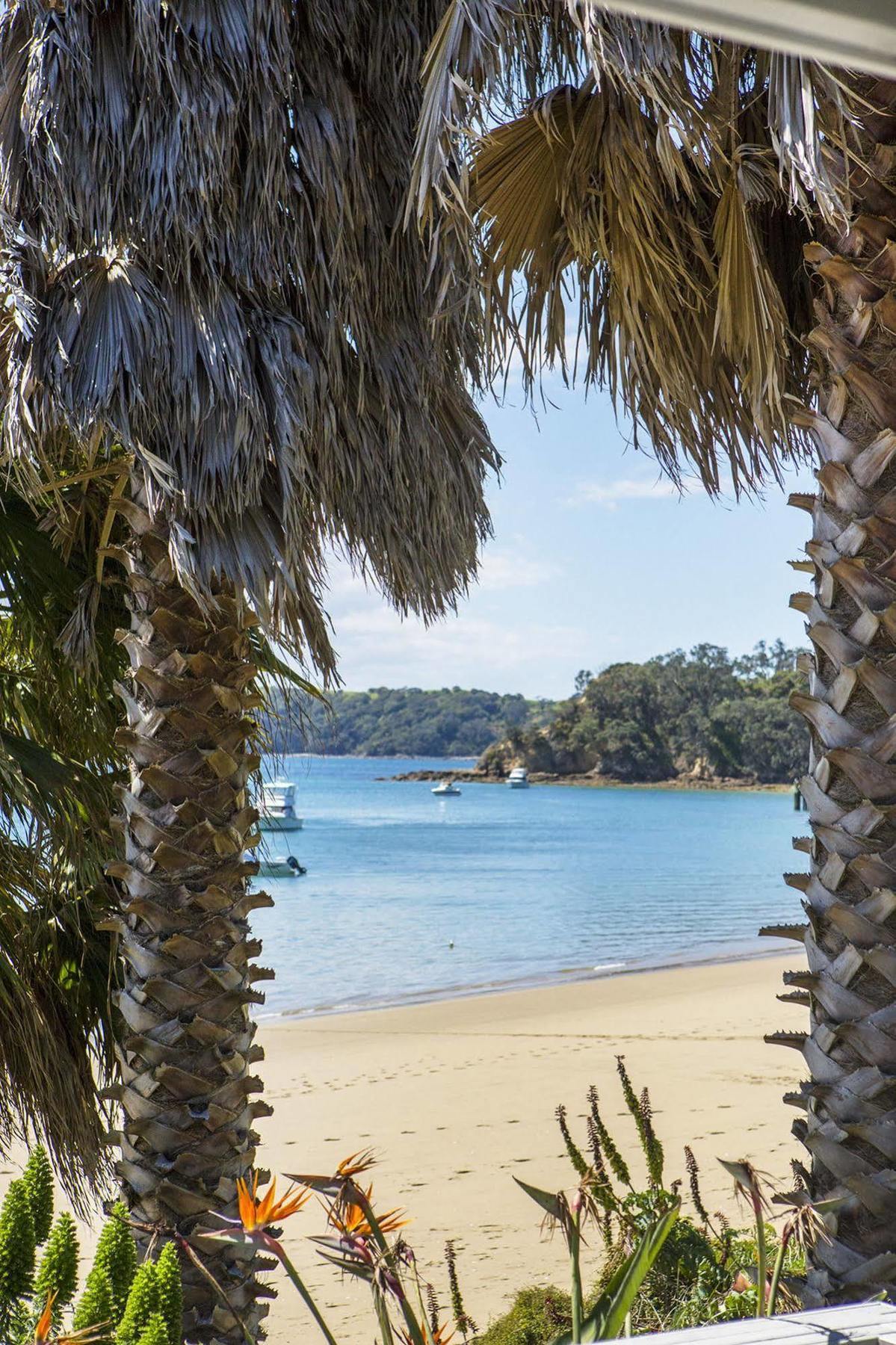 The Beach House Kawau Island Esterno foto