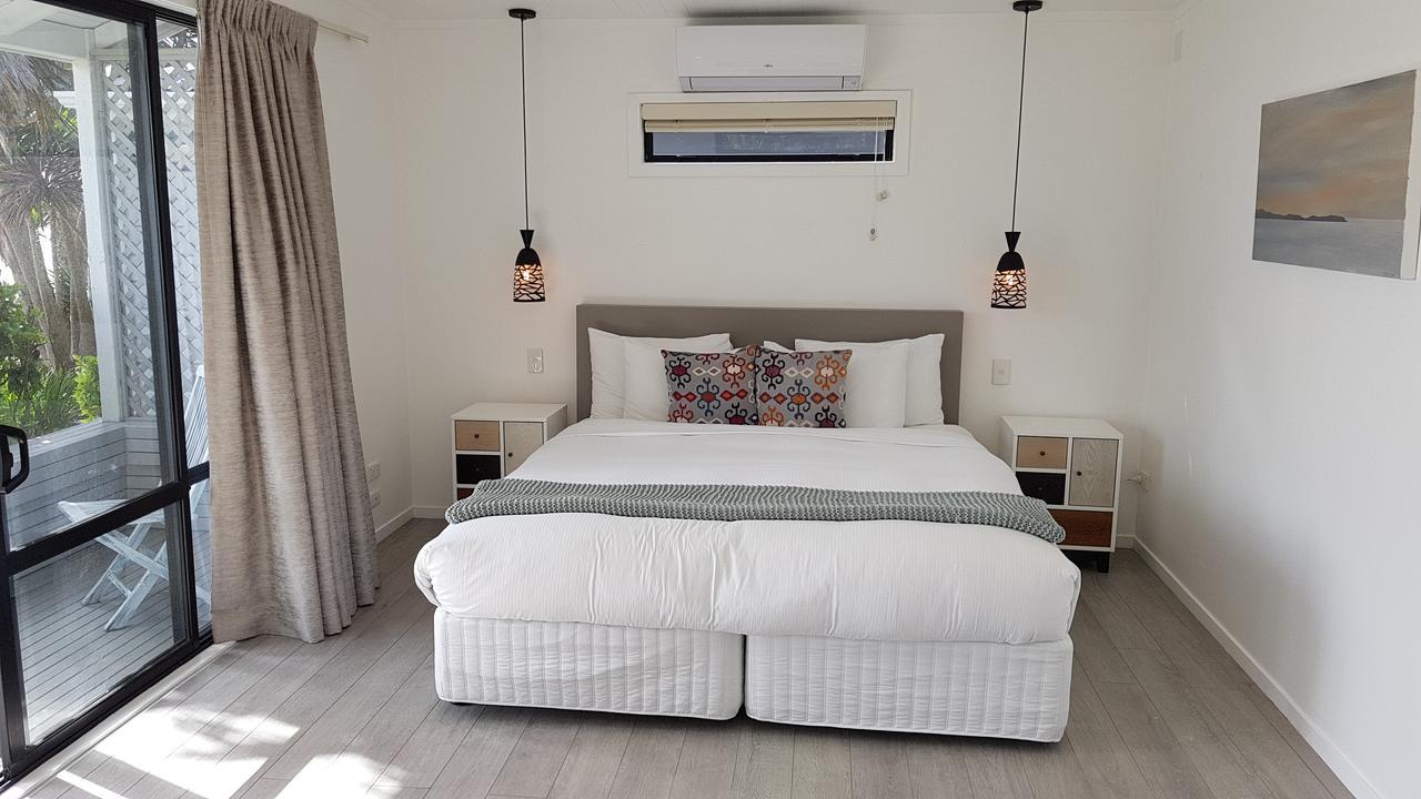 The Beach House Kawau Island Esterno foto